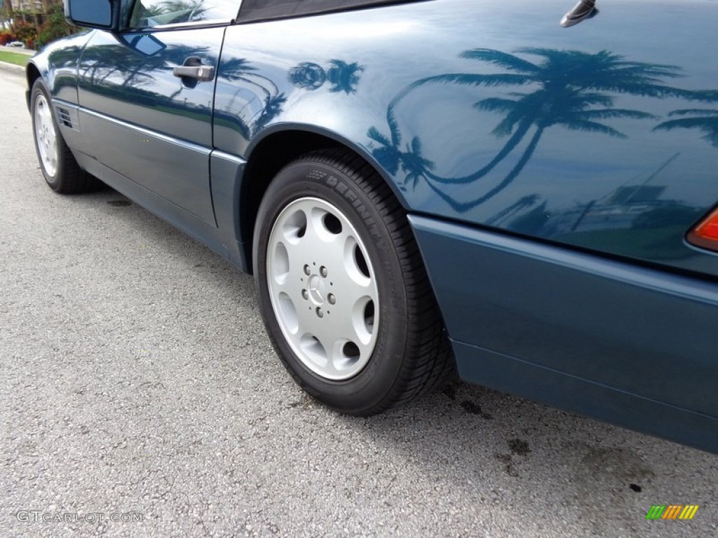 1995 SL 320 Roadster - Brilliant Emerald Green Metallic / Parchment Beige photo #33
