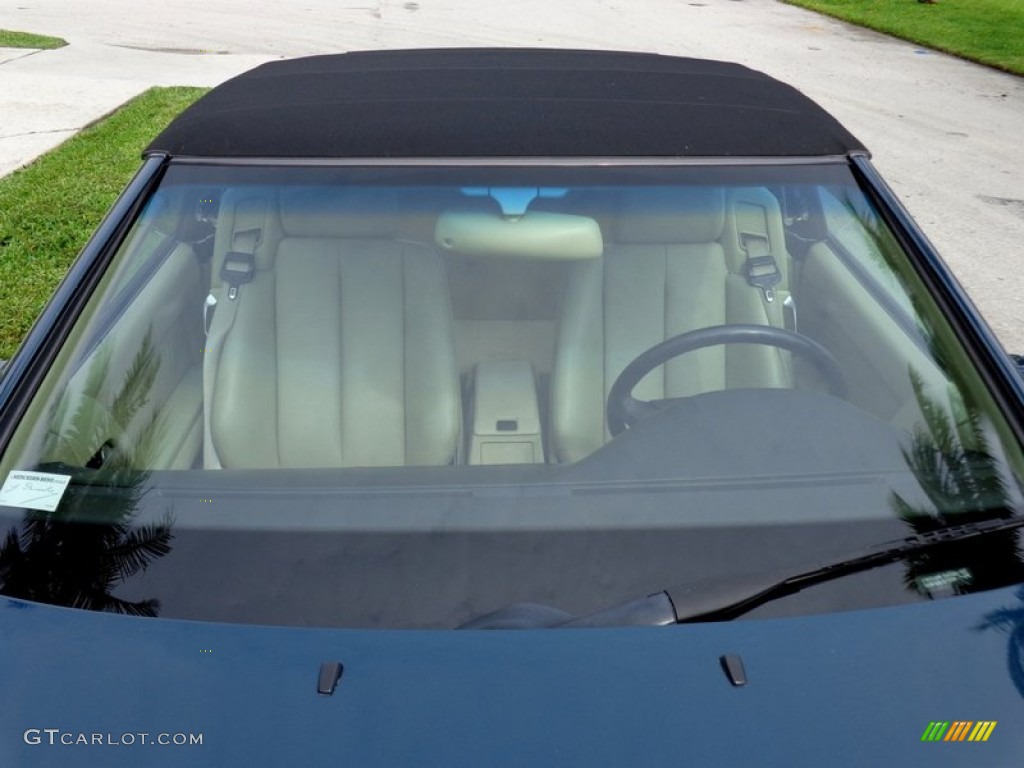 1995 SL 320 Roadster - Brilliant Emerald Green Metallic / Parchment Beige photo #46