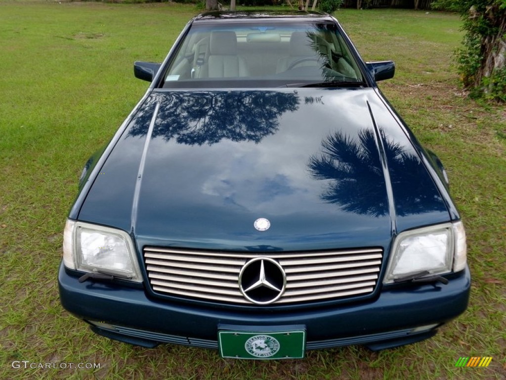 1995 SL 320 Roadster - Brilliant Emerald Green Metallic / Parchment Beige photo #57