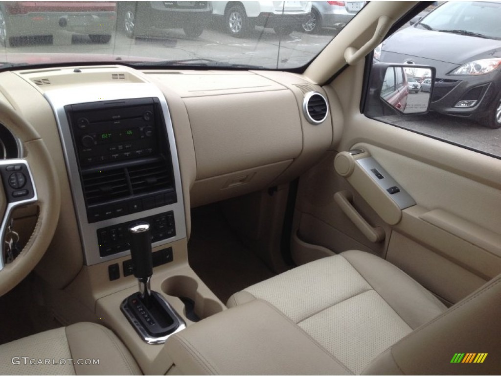 2006 Mountaineer Premier AWD - Vivid Red Metallic / Camel photo #12