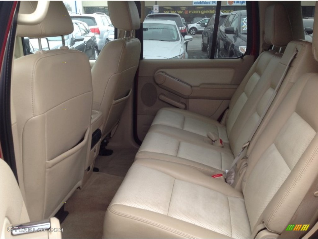 2006 Mountaineer Premier AWD - Vivid Red Metallic / Camel photo #21
