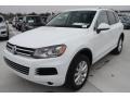 Pure White - Touareg V6 Sport 4Motion Photo No. 3