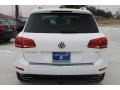 Pure White - Touareg V6 Sport 4Motion Photo No. 7