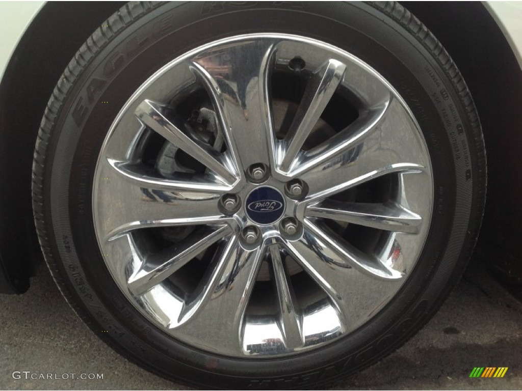 2012 Ford Taurus Limited AWD Wheel Photos