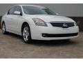 Winter Frost Pearl 2008 Nissan Altima 3.5 SE