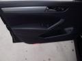 Black - Passat 1.8T SE Photo No. 9
