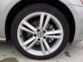 2014 Volkswagen Passat 1.8T SE Wheel and Tire Photo