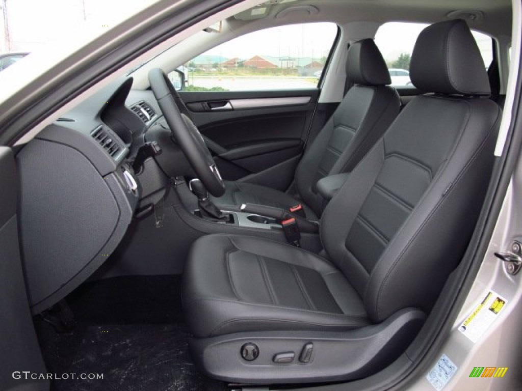 Titan Black Interior 2014 Volkswagen Passat 1.8T SE Photo #90294079