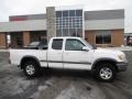 Natural White 2001 Toyota Tundra SR5 Extended Cab 4x4