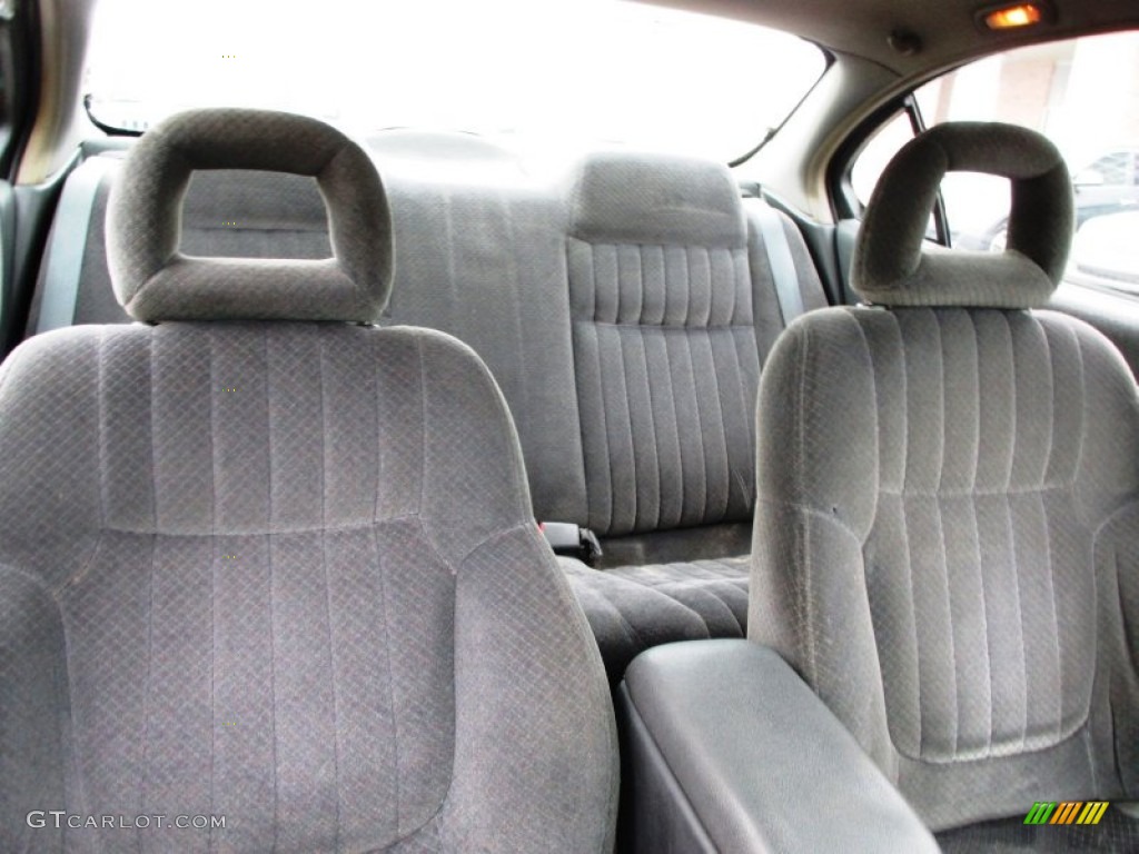 2002 Grand Prix SE Sedan - Galaxy Silver Metallic / Graphite photo #21