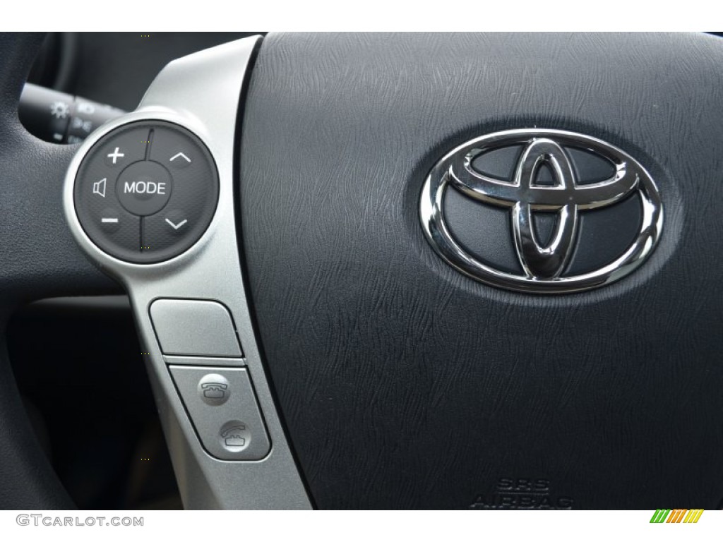 2014 Toyota Prius c Hybrid One Controls Photo #90299763