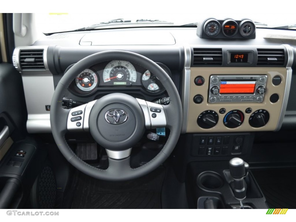 2014 Toyota FJ Cruiser 4WD Dark Charcoal Dashboard Photo #90300192