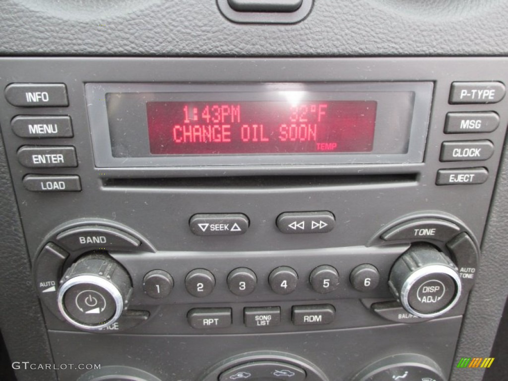 2007 Pontiac G6 GT Convertible Controls Photo #90300633