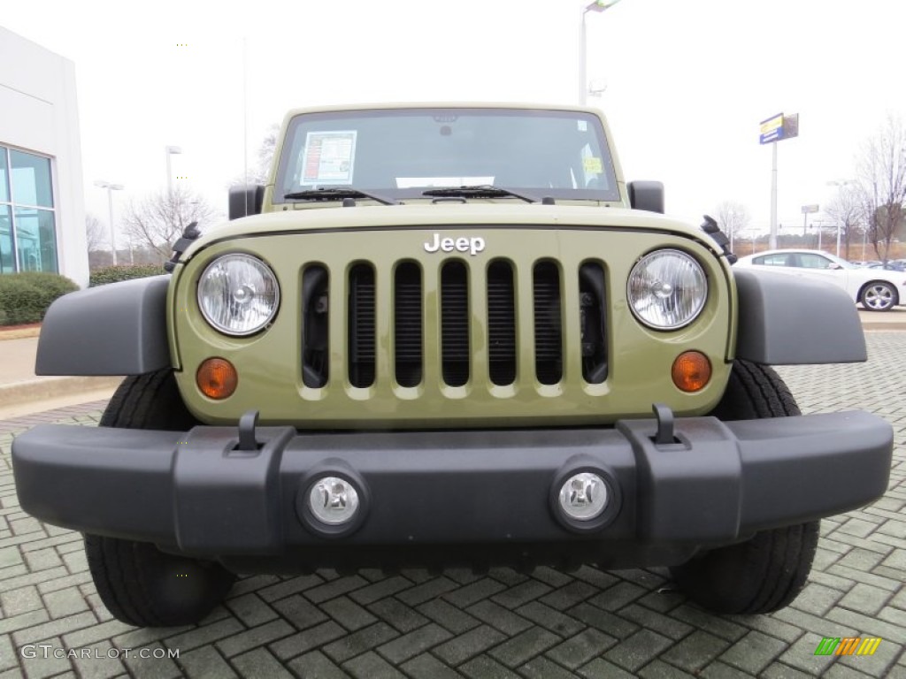 2013 Wrangler Sport 4x4 - Commando Green / Black photo #8