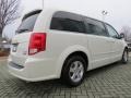 Stone White - Grand Caravan Crew Photo No. 5