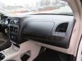 Stone White - Grand Caravan Crew Photo No. 26