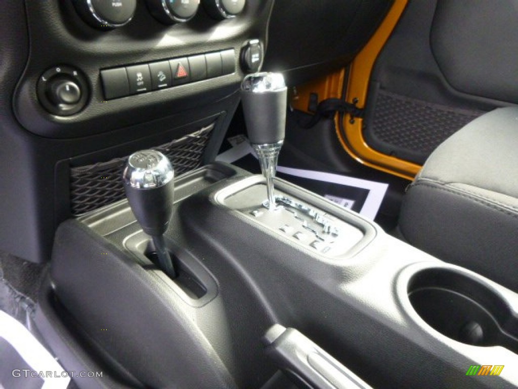 2014 Wrangler Unlimited Sport S 4x4 - Amp
