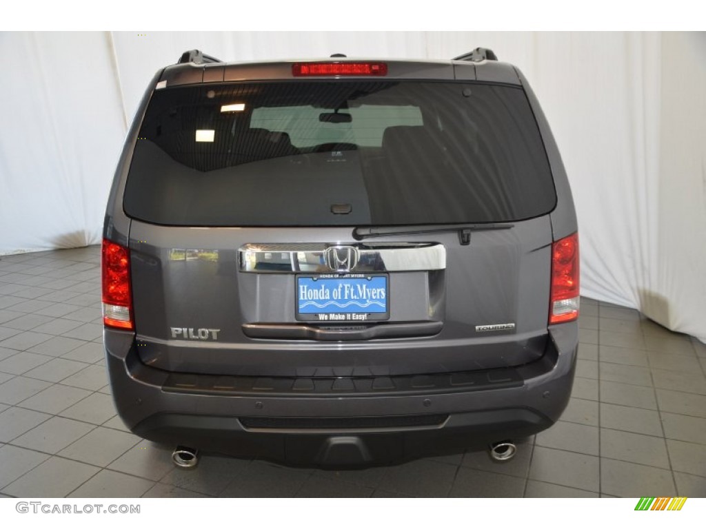 2014 Pilot Touring - Modern Steel Metallic / Gray photo #7