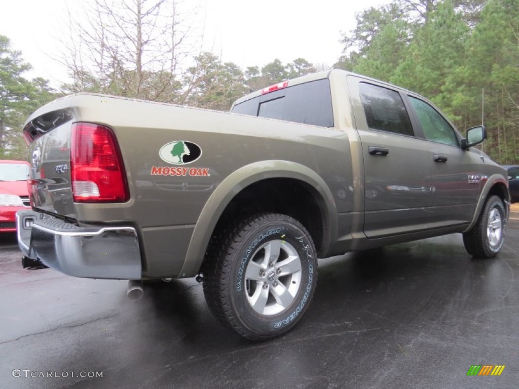 2014 1500 Mossy Oak Edition Crew Cab 4x4 - Prairie Pearl Coat / Canyon Brown/Light Frost Beige photo #3