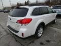 Satin White Pearl - Outback 2.5i Premium Photo No. 7