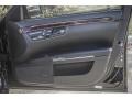 Black - S 550 Sedan Photo No. 23