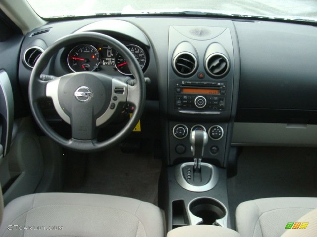 2011 Rogue S AWD - Silver Ice Metallic / Gray photo #16