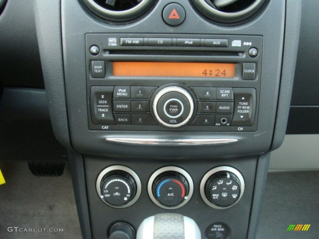 2011 Rogue S AWD - Silver Ice Metallic / Gray photo #20