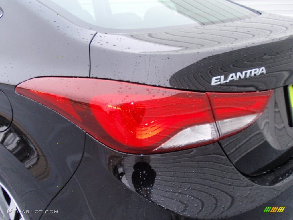2014 Elantra Limited Sedan - Black / Black photo #13