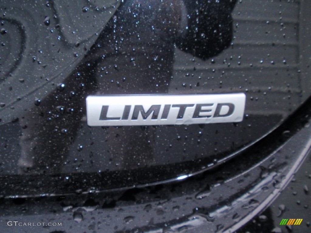 2014 Elantra Limited Sedan - Black / Black photo #15