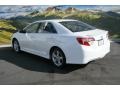 2014 Super White Toyota Camry SE  photo #3