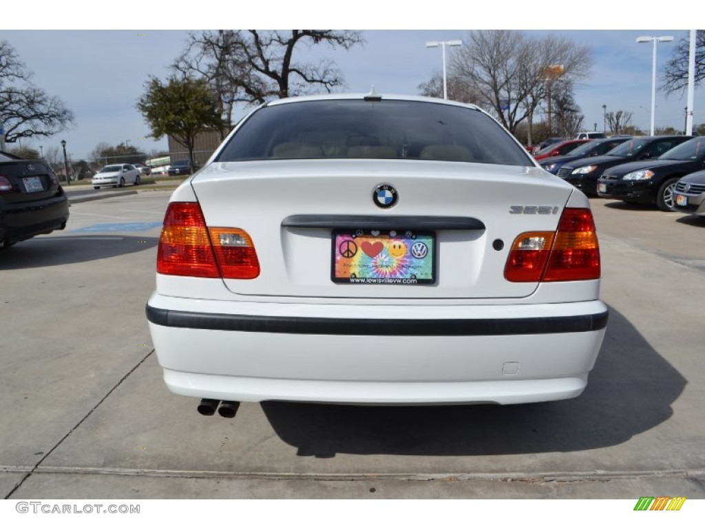 2004 3 Series 325i Sedan - Alpine White / Sand photo #4