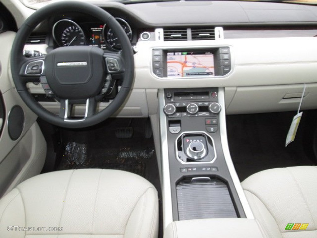 2014 Land Rover Range Rover Evoque Prestige Ivory/Espresso Dashboard Photo #90319368
