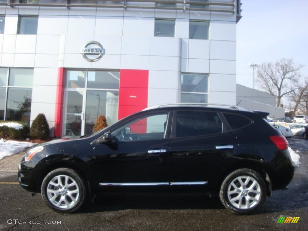 2011 Rogue SL AWD - Wicked Black / Black photo #9