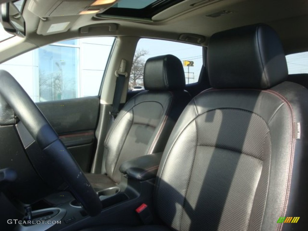 2011 Rogue SL AWD - Wicked Black / Black photo #12