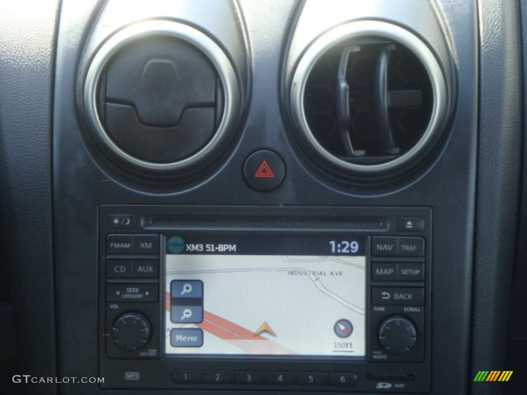 2011 Rogue SL AWD - Wicked Black / Black photo #24