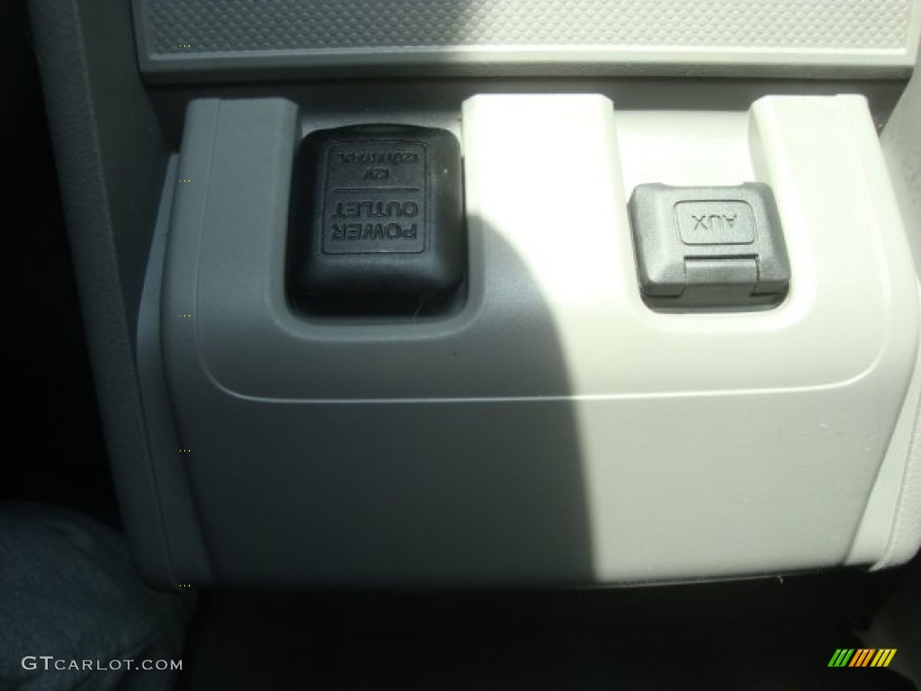 2009 CR-V EX 4WD - Taffeta White / Gray photo #27