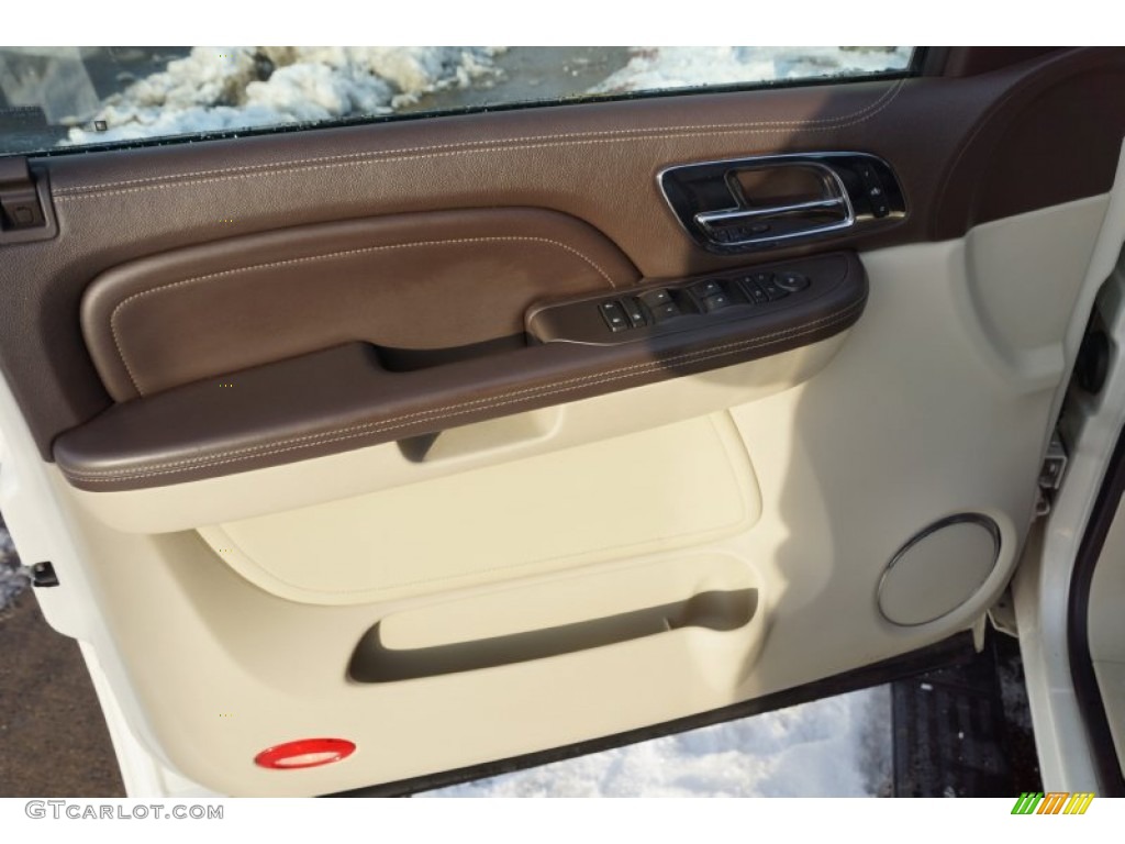 2009 Cadillac Escalade ESV Platinum AWD Cocoa/Very Light Linen Door Panel Photo #90323954