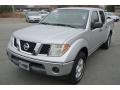 Radiant Silver - Frontier SE Crew Cab Photo No. 2