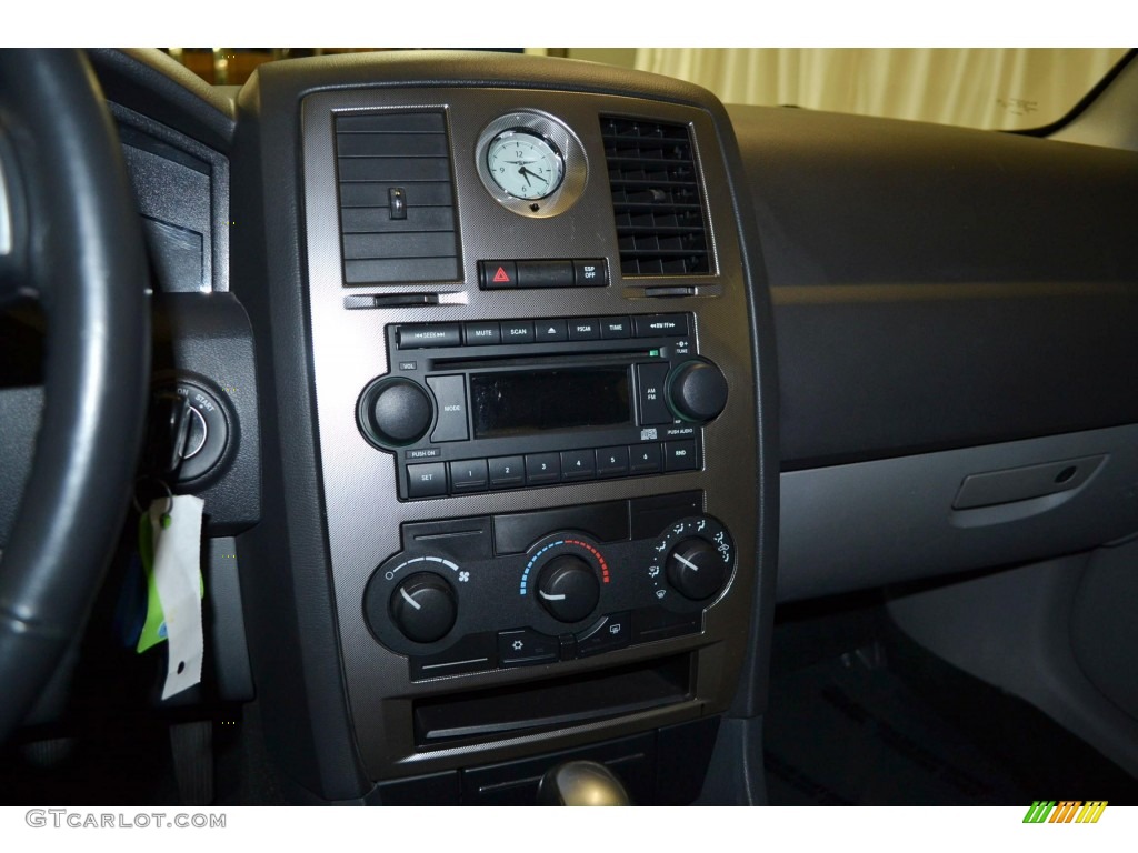 2006 300 Touring - Midnight Blue Pearlcoat / Dark Slate Gray/Light Graystone photo #23