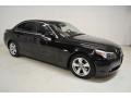 Jet Black - 5 Series 525i Sedan Photo No. 2