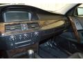 Jet Black - 5 Series 525i Sedan Photo No. 23