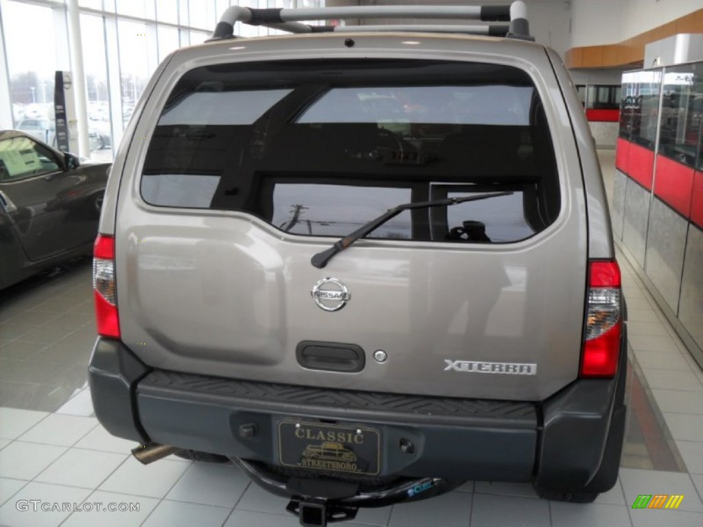 2004 Xterra XE 4x4 - Granite Metallic / Gray photo #10