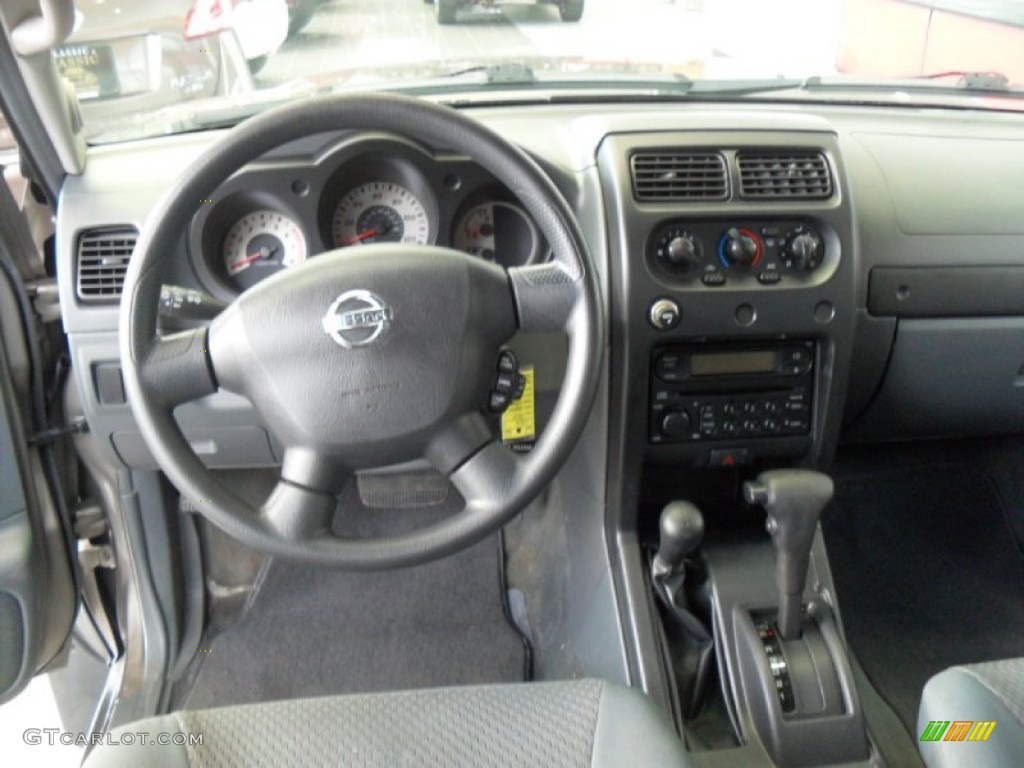 2004 Xterra XE 4x4 - Granite Metallic / Gray photo #21