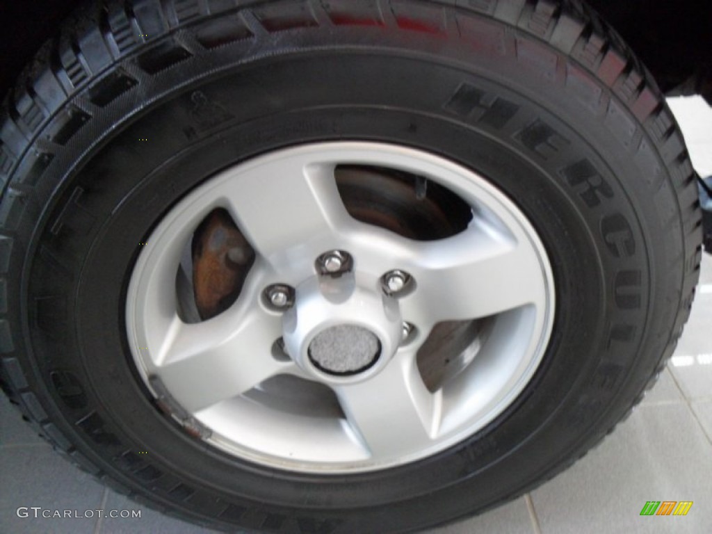 2004 Xterra XE 4x4 - Granite Metallic / Gray photo #30