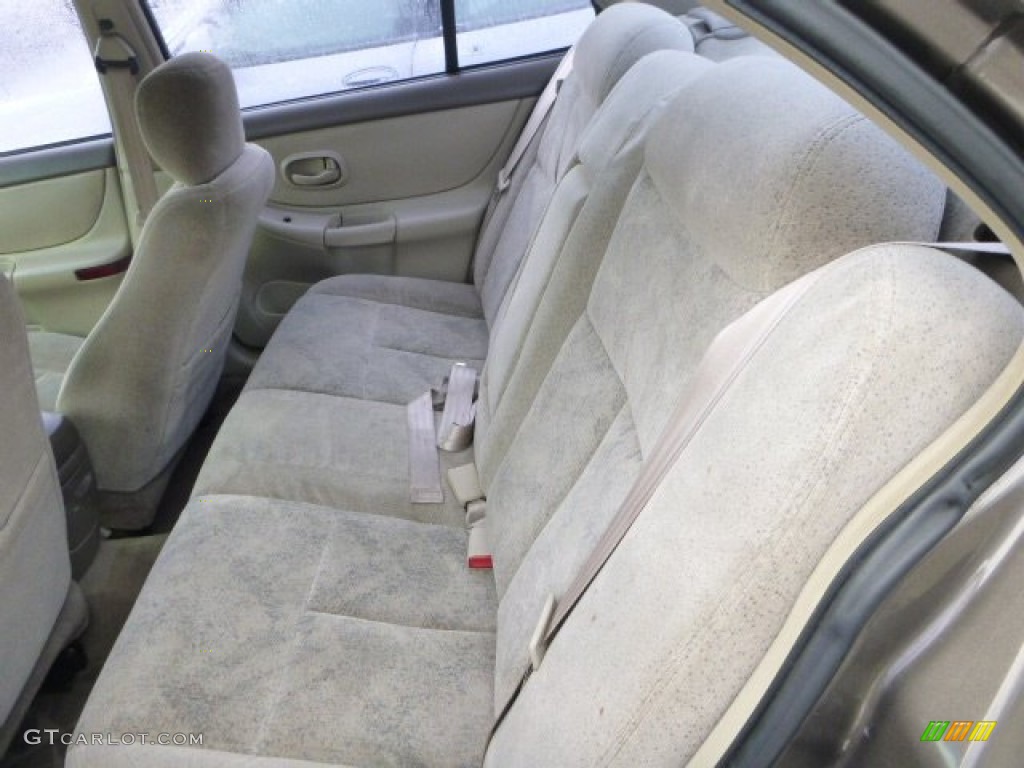 2000 Oldsmobile Intrigue GL Rear Seat Photos