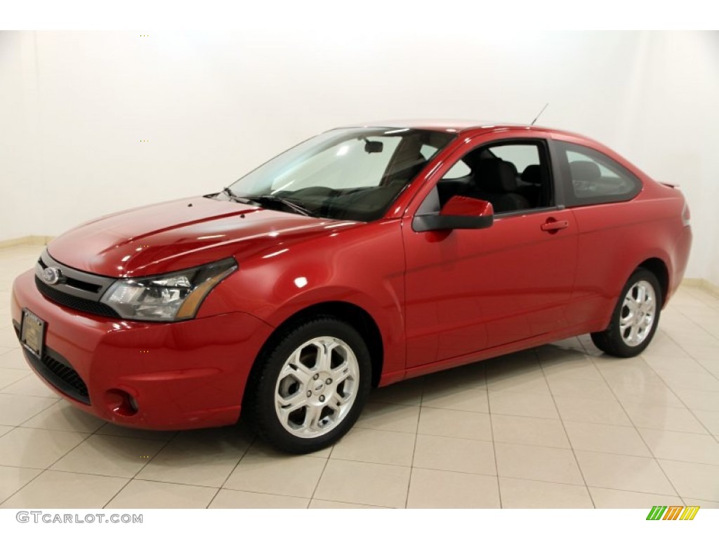 Sangria Red Metallic 2010 Ford Focus SE Coupe Exterior Photo #90334332