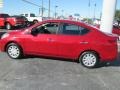 Red Brick - Versa 1.6 SL Sedan Photo No. 3