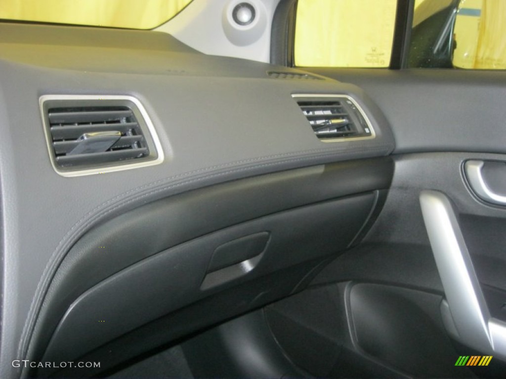 2013 Civic EX Coupe - Polished Metal Metallic / Black photo #30