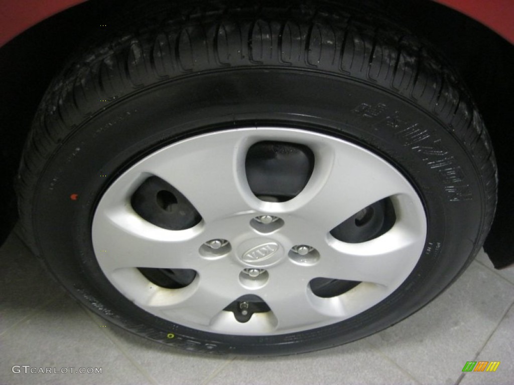 2009 Spectra EX Sedan - Spicy Red Metallic / Gray photo #4