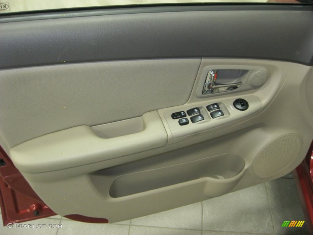 2009 Spectra EX Sedan - Spicy Red Metallic / Gray photo #14
